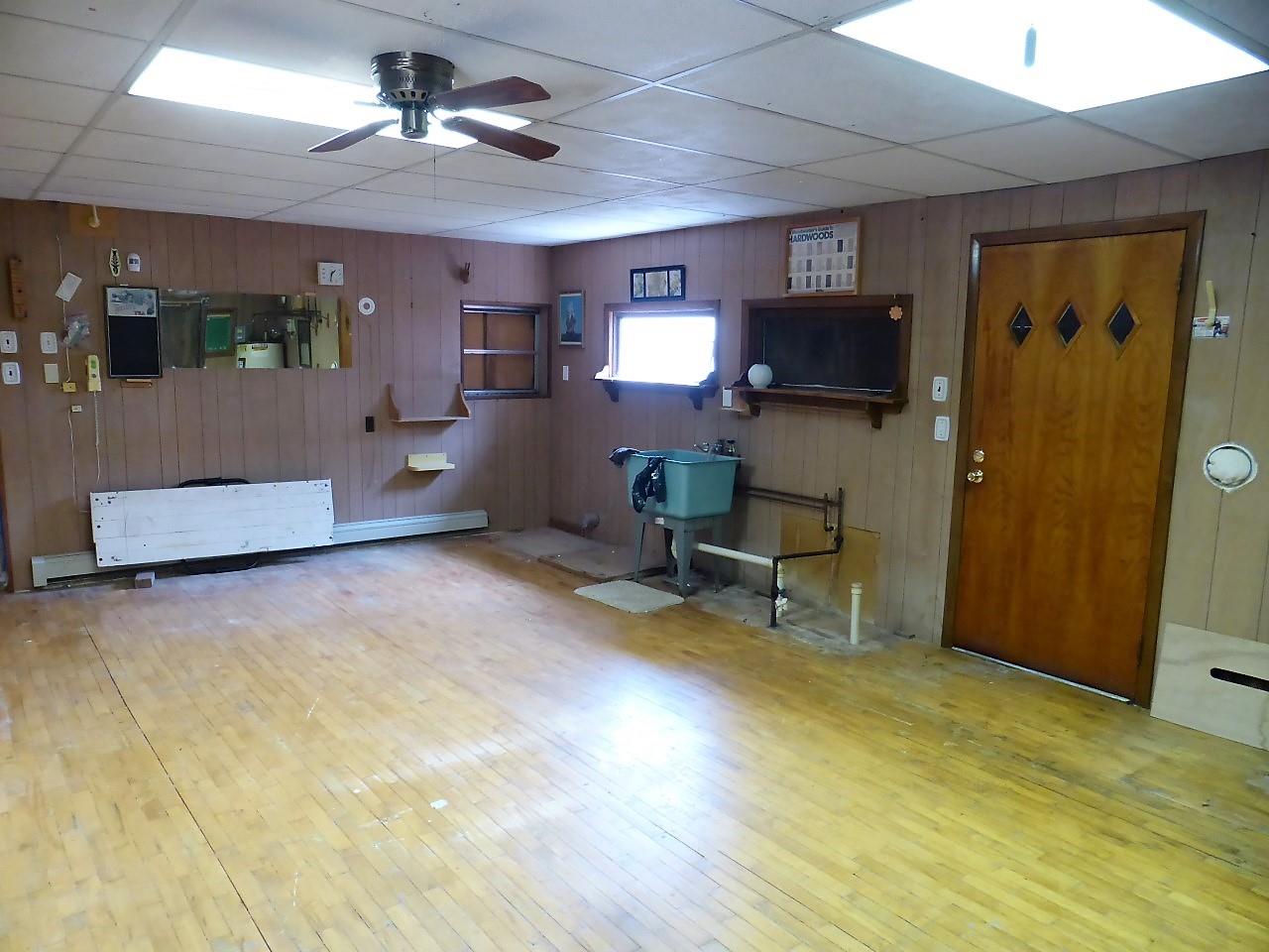 14933 Gallagher Road Thompsonville, MI 49683 - Photo 26 of 35 1866293-25.JPG