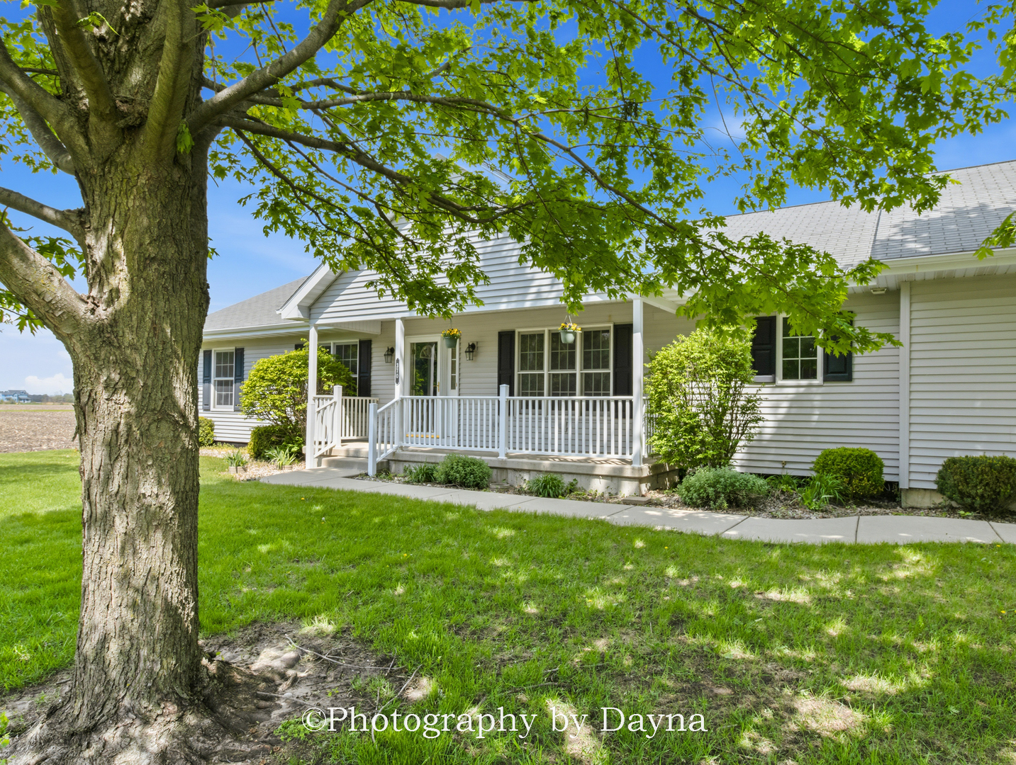 370 Seneca Avenue Bonfield, IL 60913 - Photo 1 of 26
