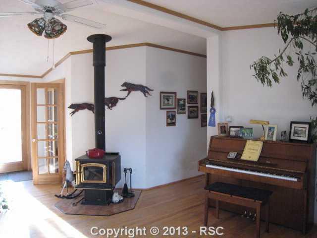 12205 Woodlake Road Elbert, CO 80106 - Photo 9 of 22 Gallery Image 9