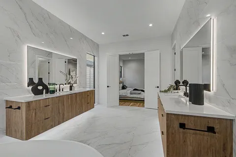 $965,000 | 5811 Hudson Street, Dallas, TX 75206