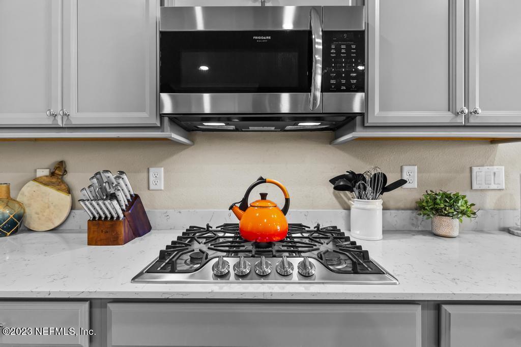 87 Silver Reef Lane St. Augustine, FL 32095 - Photo 15 of 38 GAS COOKTOP