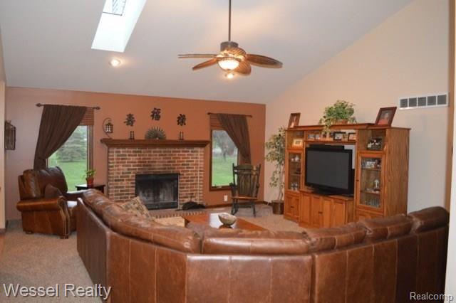 12654 Excalibur Lane Romeo, MI 48065 - Photo 12 of 33 DSC_1374.jpg