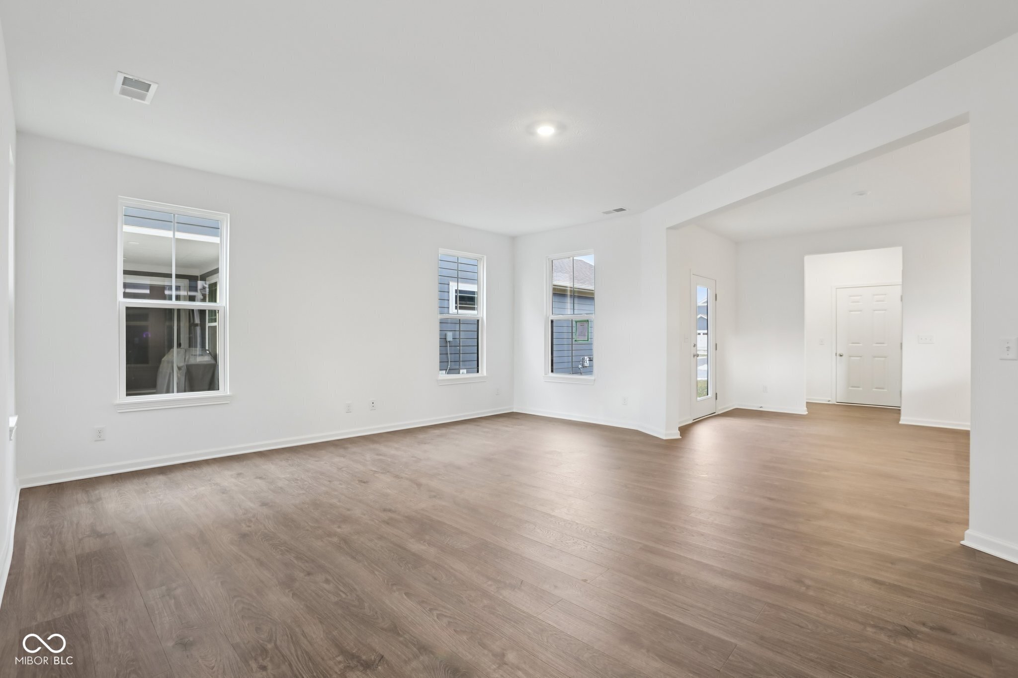 9299 Loyola Way Plainfield, IN 46168 - Photo 5 of 39