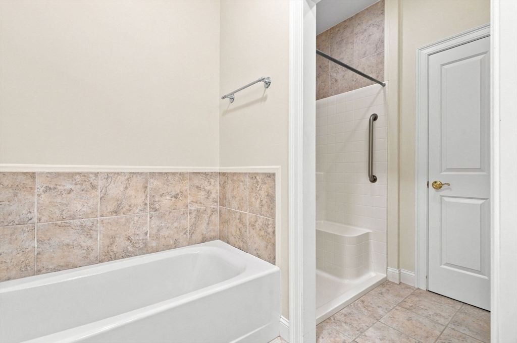 152 Spring Meadow Lane, Unit 152 Hanover, MA 02339 - Photo 17 of 26 Gallery Image 17