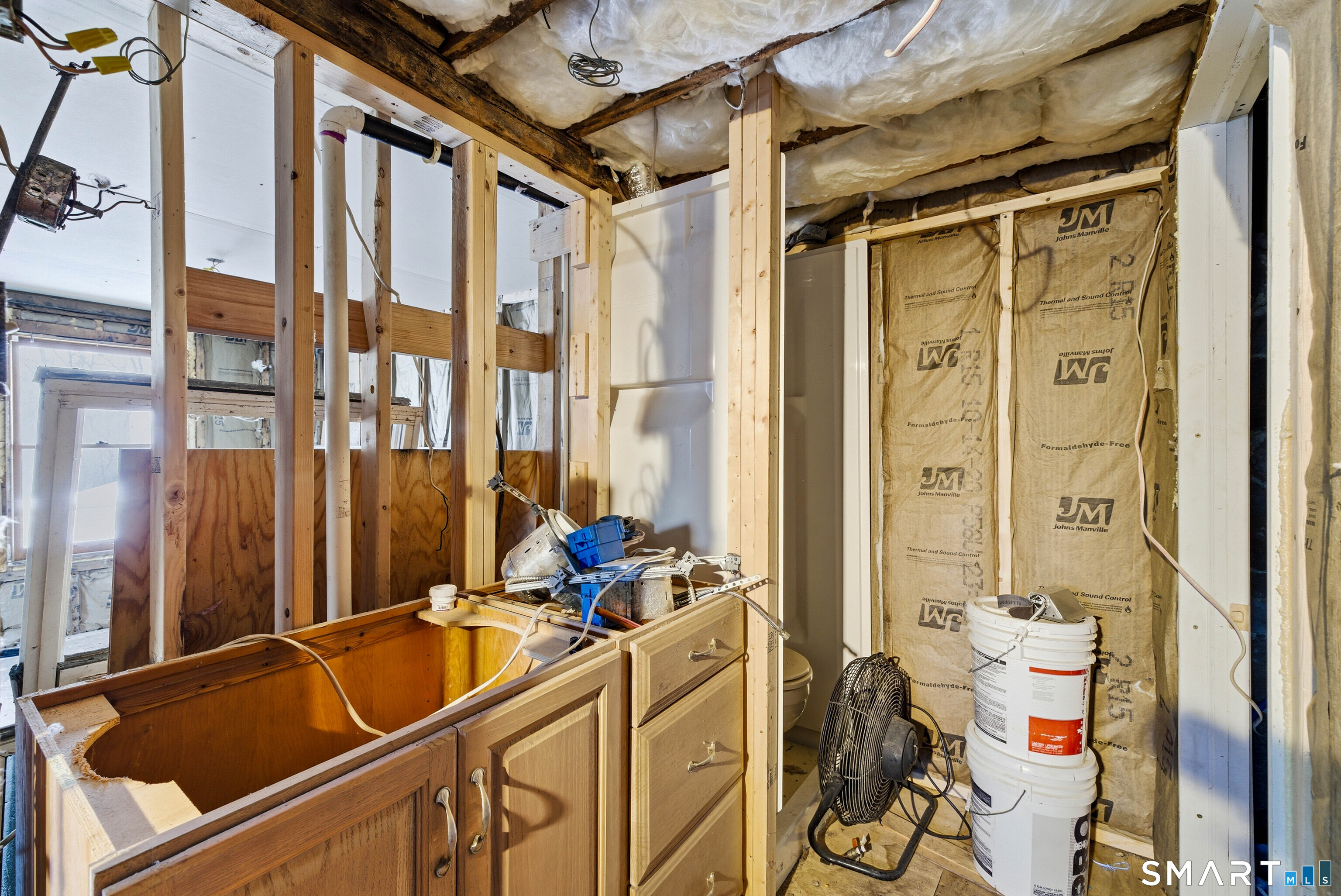 4 Pequot Road Montville, CT 06382 - Photo 30 of 40