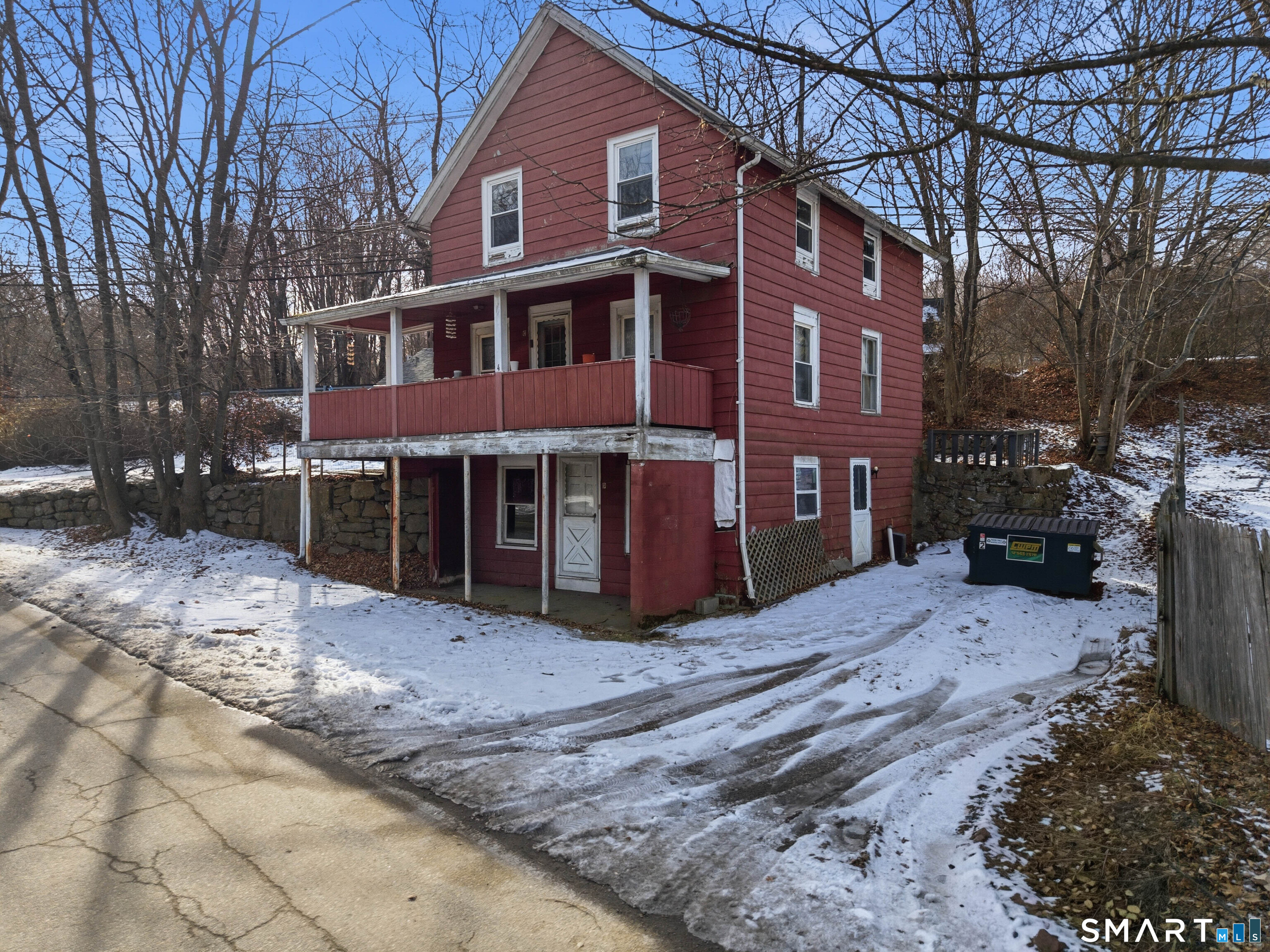 4 Pequot Road Montville, CT 06382 - Photo 4 of 40