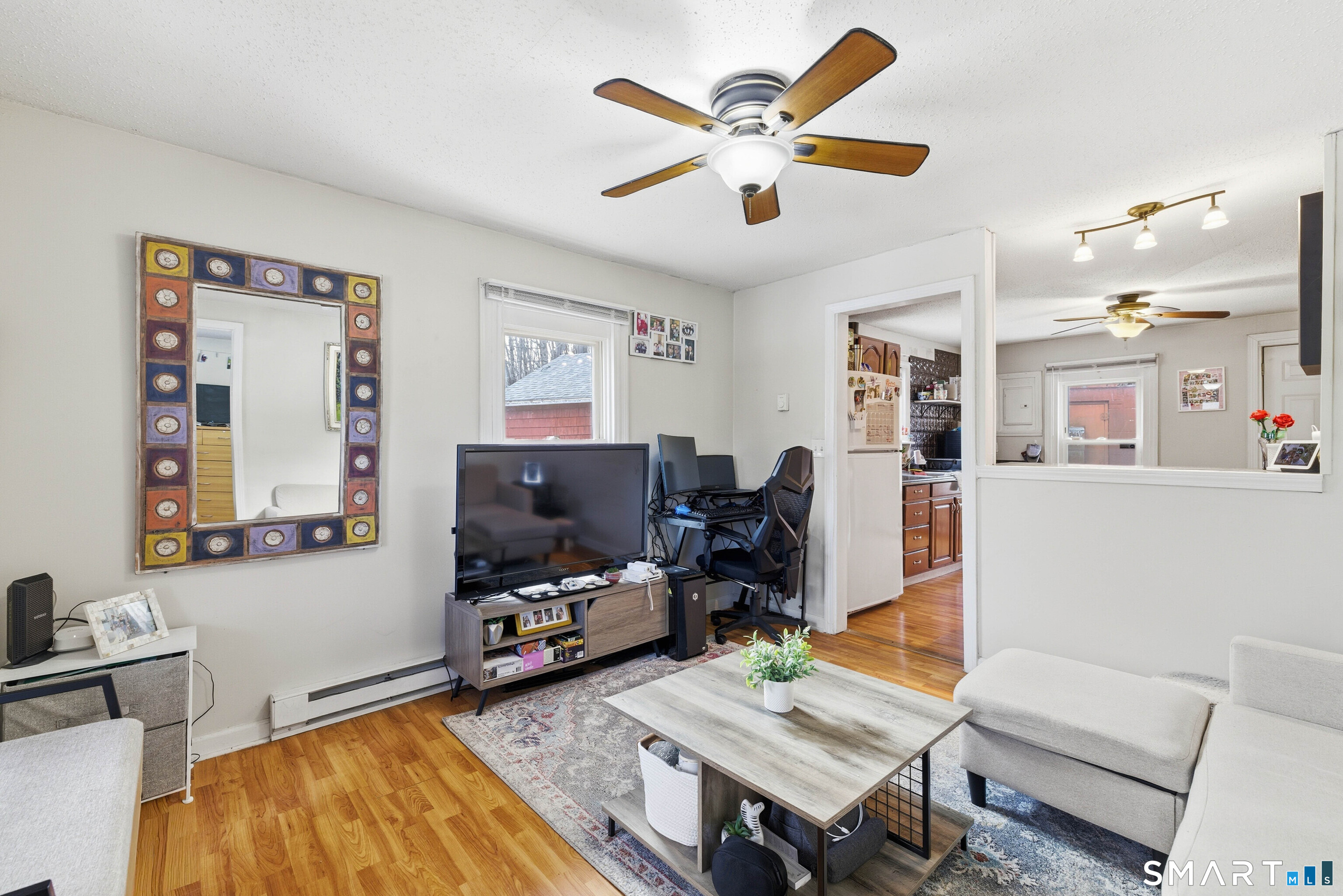 4 Pequot Road Montville, CT 06382 - Photo 6 of 40