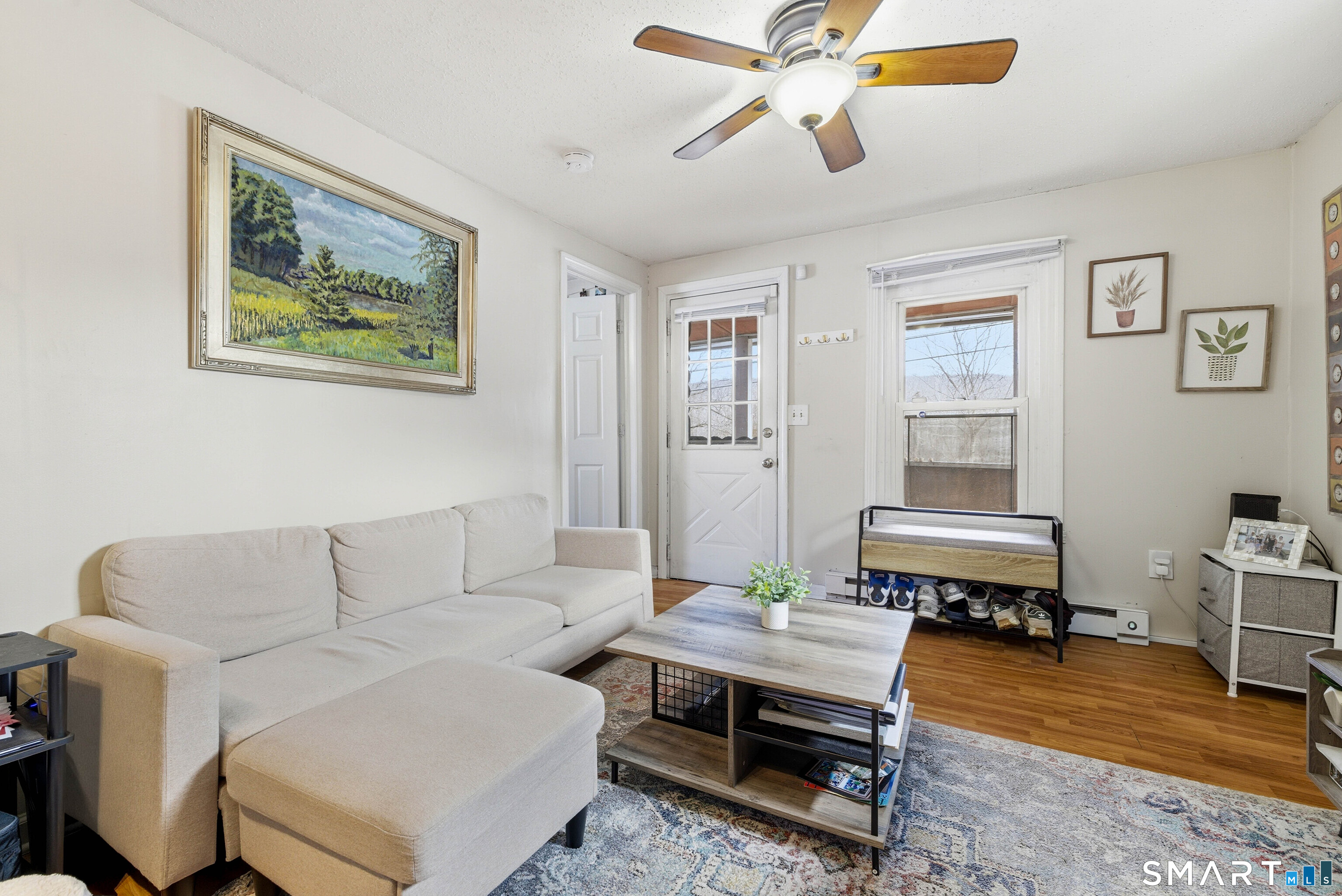 4 Pequot Road Montville, CT 06382 - Photo 7 of 40