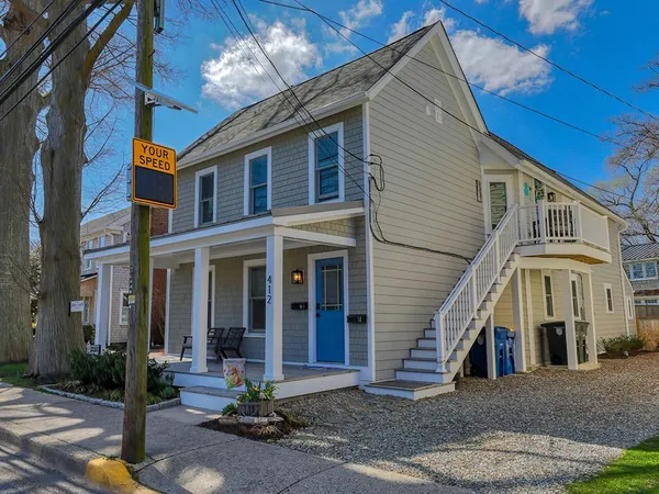 $1,350,000 | 412 Kings Highway, Lewes, DE 19958