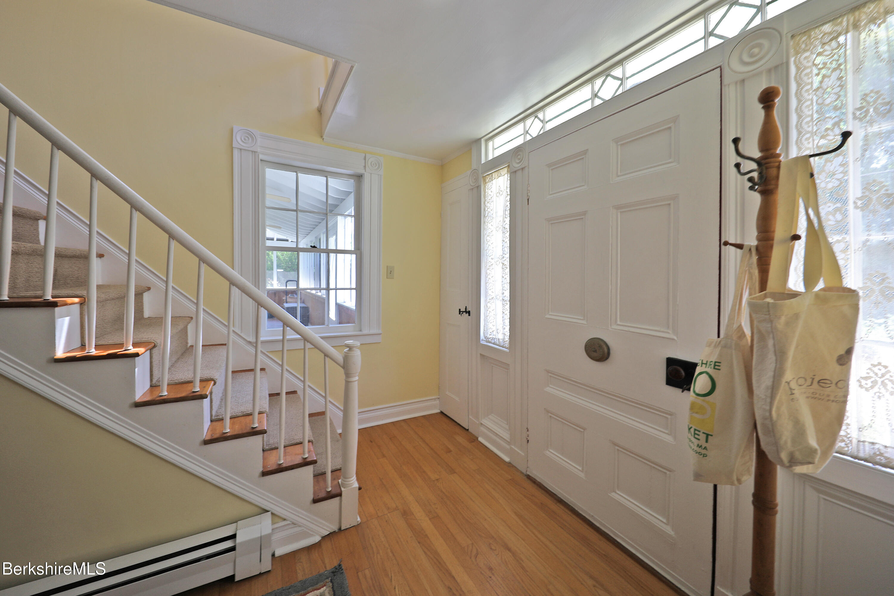 118 Sandisfield Road Sandisfield, MA 01255 - Photo 33 of 50 FRONT FOYER