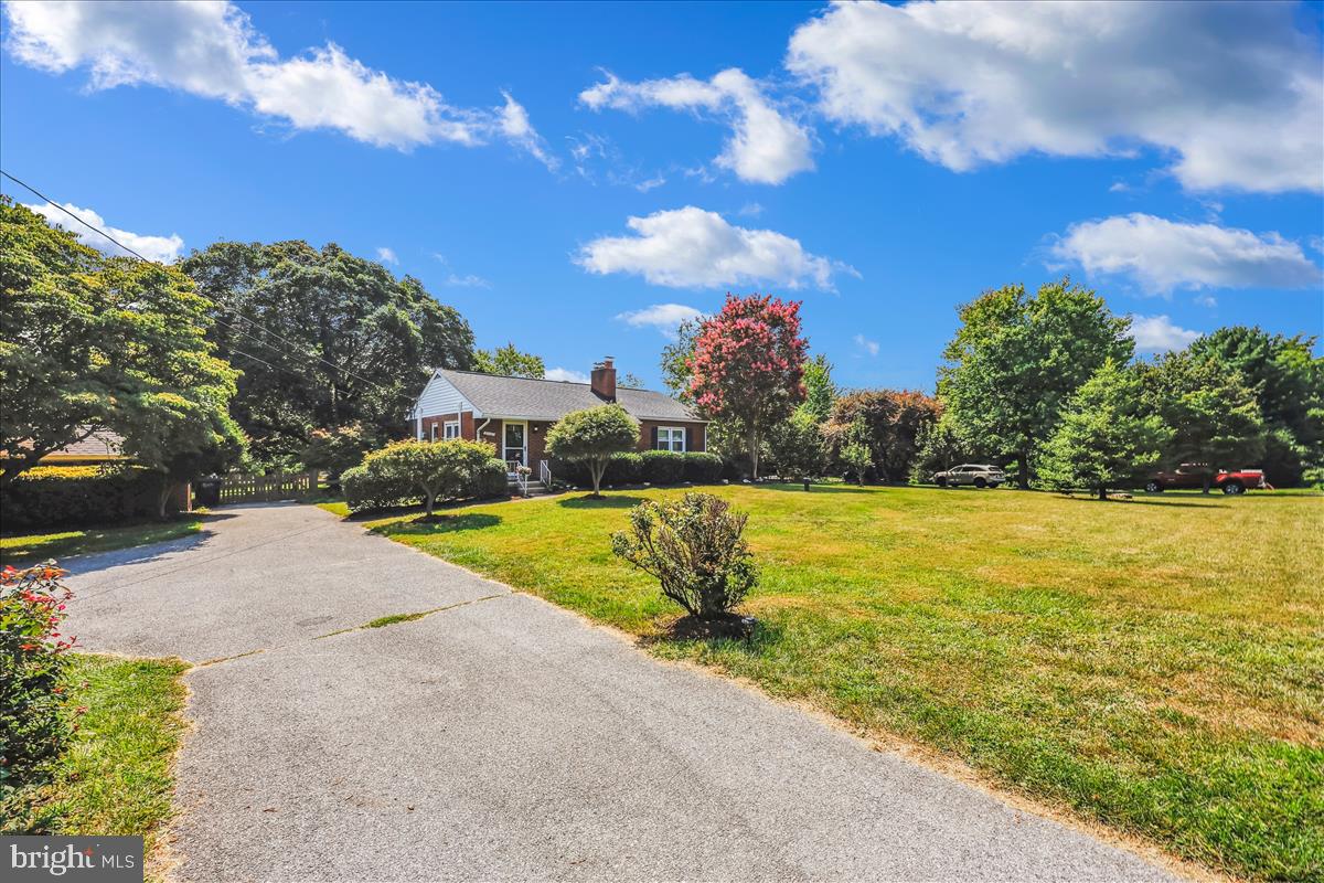 21101 Clarksburg Road Boyds, MD 20841 - Photo 6 of 69