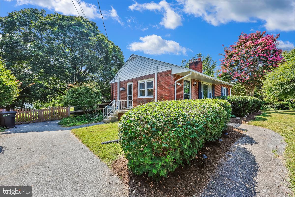 21101 Clarksburg Road Boyds, MD 20841 - Photo 9 of 69