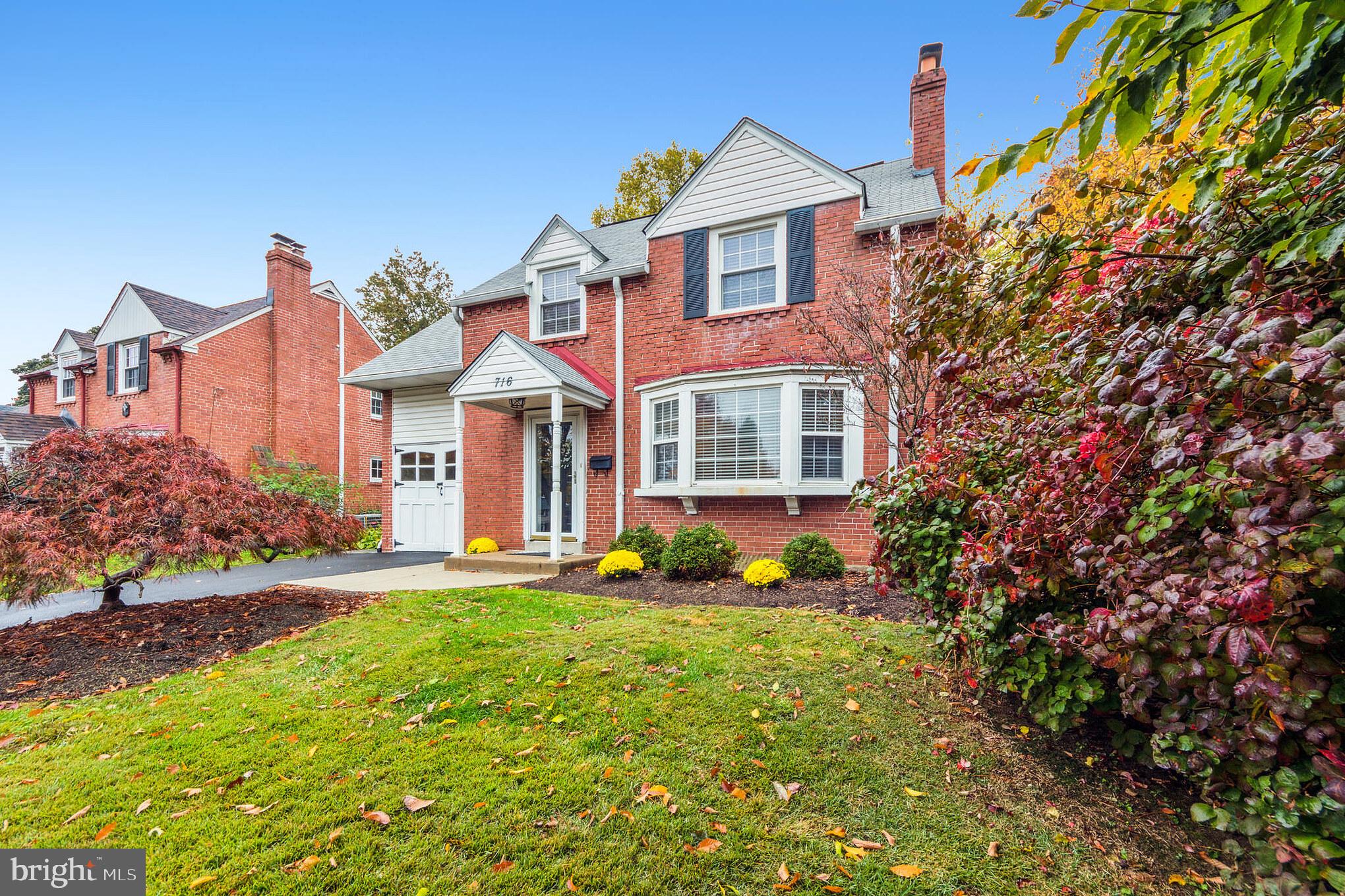 716 Brooke Road Glenside, PA 19038 - Photo 3 of 30 Gallery Image 3
