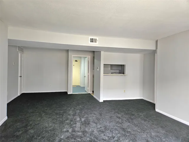 $89,900 | 8421 Hearth Drive, Unit 21, Houston, TX 77054