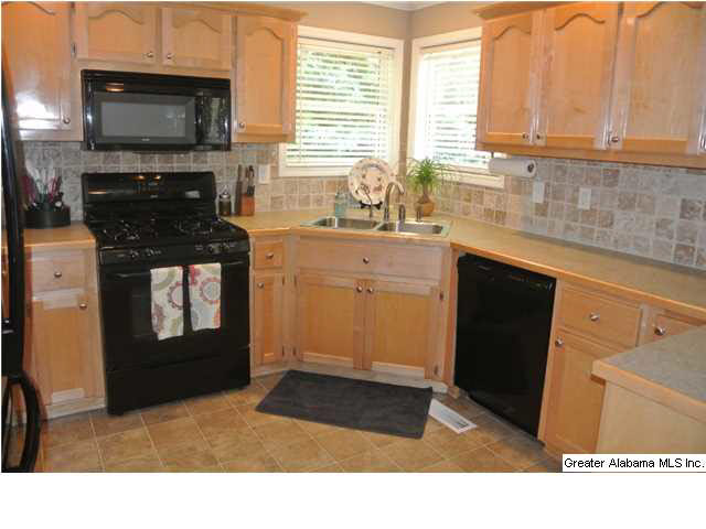 643 Murphrees Valley Road Springville, AL 35146 - Photo 18 of 32