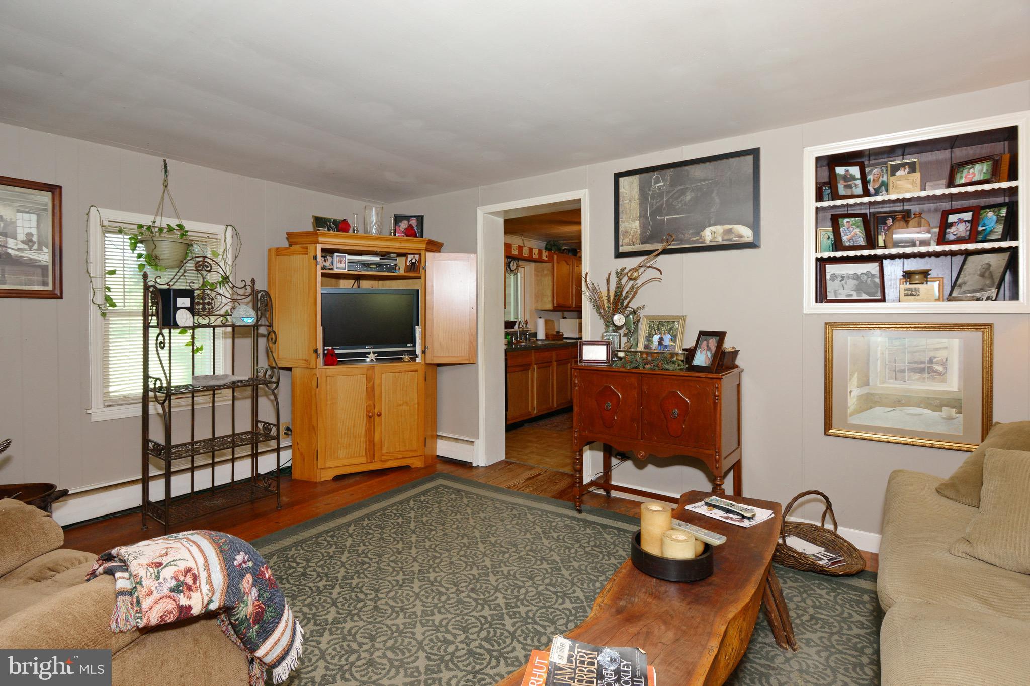 4650 Shimerville Road Emmaus, PA 18049 - Photo 5 of 28 Gallery Image 5