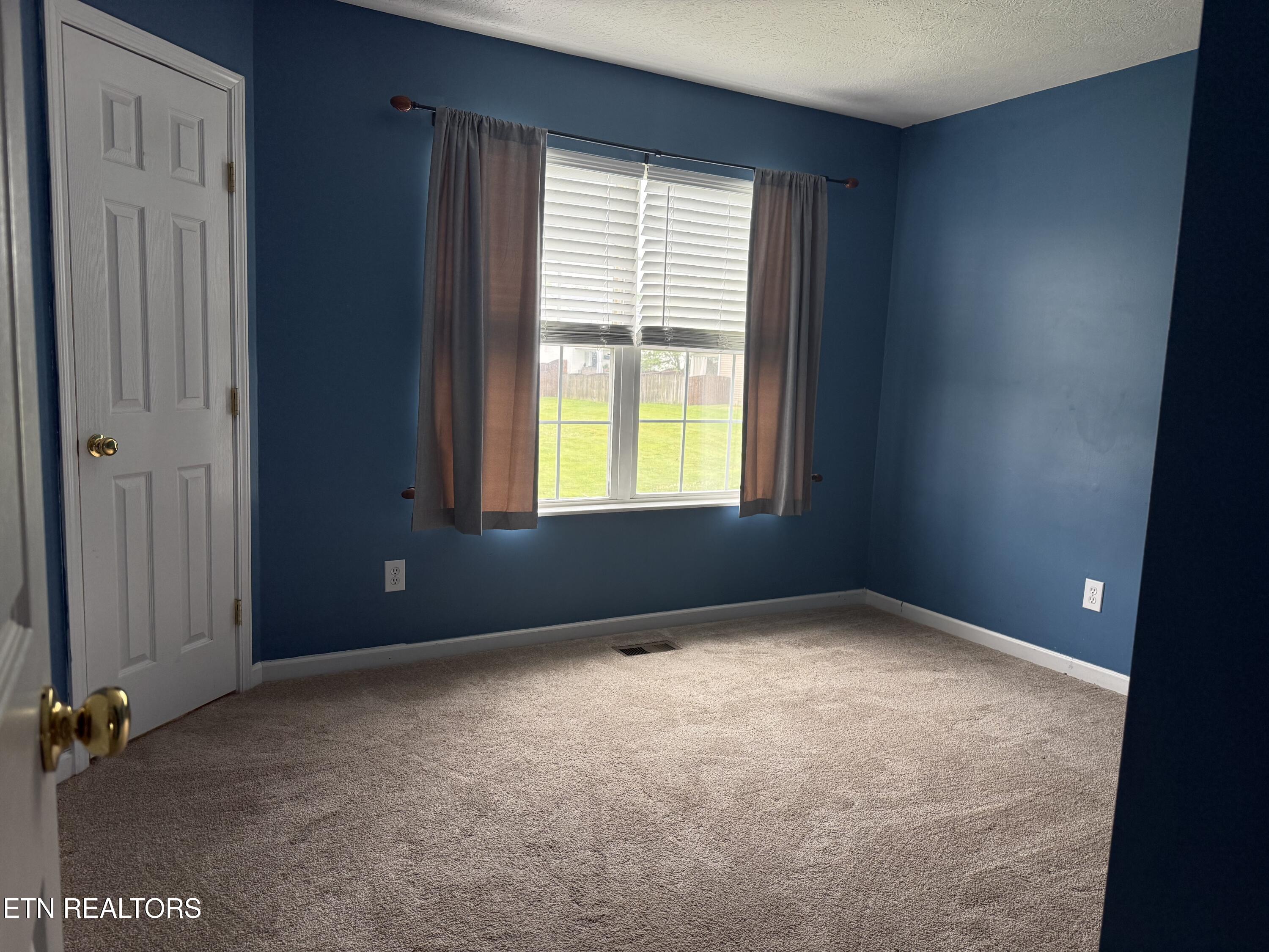 7847 Dawnview Road Powell, TN 37849 - Photo 19 of 38 Bedroom 2 - 2