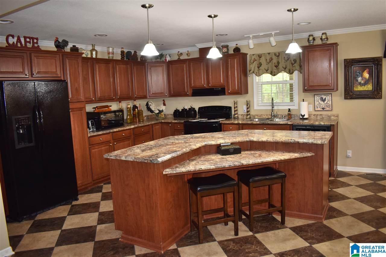 9952 Bankston Road Dora, AL 35062 - Photo 5 of 30