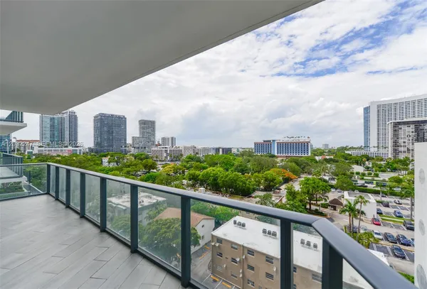 $698,750 | 501 Northeast 31st Street, Unit 601, Miami, FL 33137