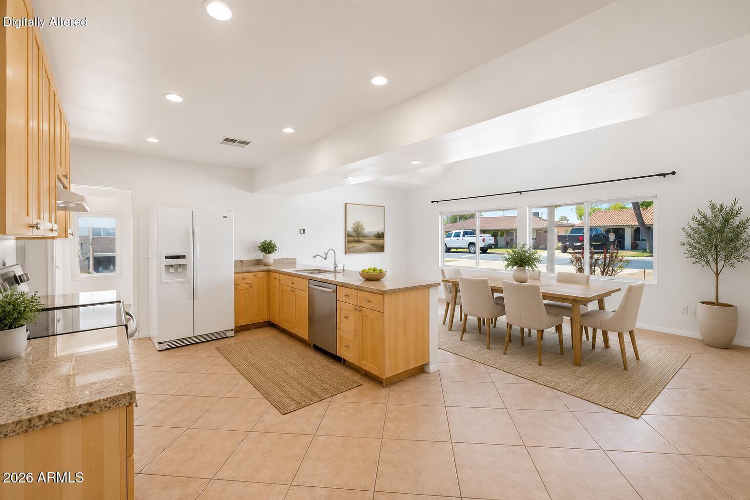 7 South Catalina Street Gilbert, AZ 85233 - Photo 6 of 24 Kitchen Virtual Staging