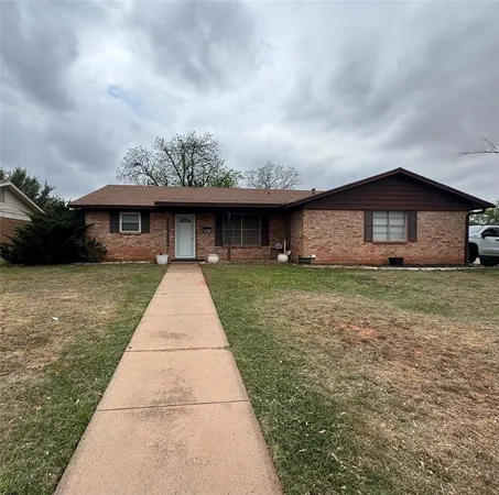 $215,000 | 1738 Marsalis Drive, Abilene, TX 79603