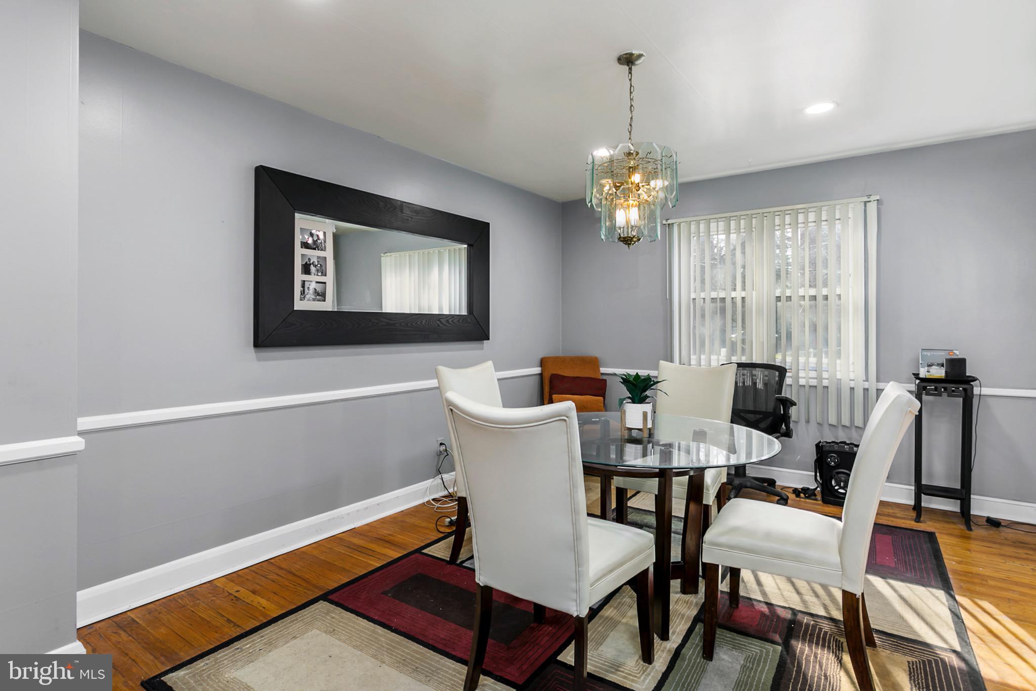 917 Masefield Road Baltimore, MD 21207 - Photo 6 of 17 Dining Room