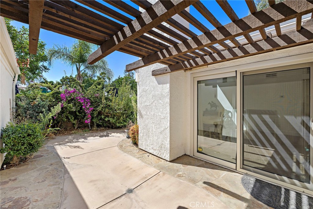 18 Navarre, Unit 133 Irvine, CA 92612 - Photo 19 of 32