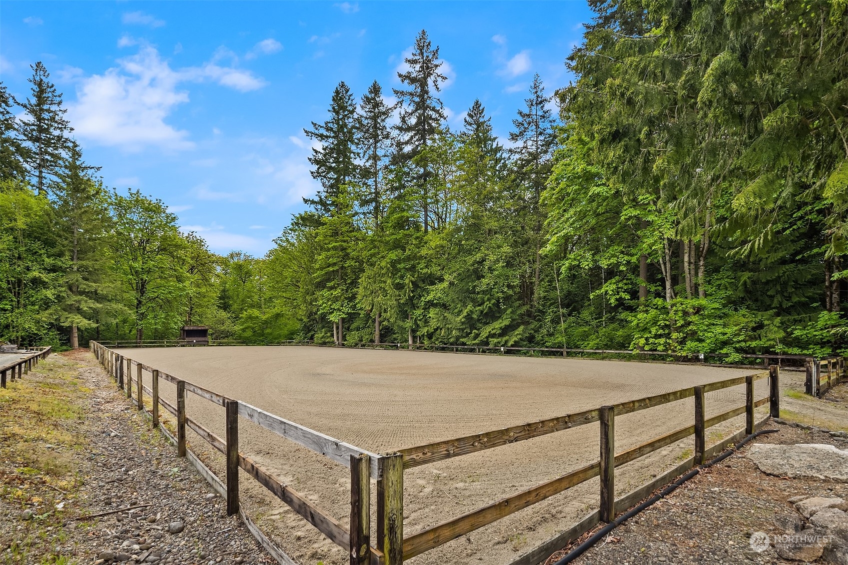 24221 Northeast Union Hill Road Redmond, WA 98053 - Photo 39 of 40 a view of an outdoor space with wooden fence