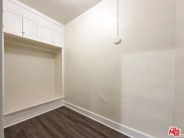 $1,600 | 504 South Rampart Boulevard, Unit 26, Los Angeles, CA 90057