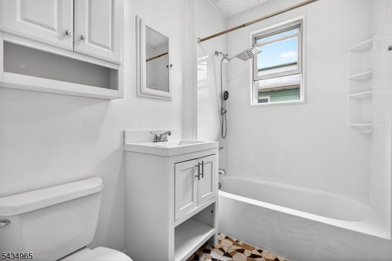 319 Paterson Avenue East Rutherford, NJ 07073 - Photo 7 of 14