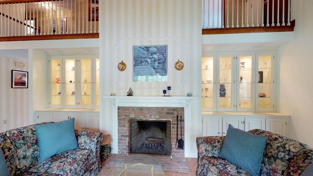 1 Grace Road Danvers, MA 01923 - Photo 5 of 30 Gallery Image 5