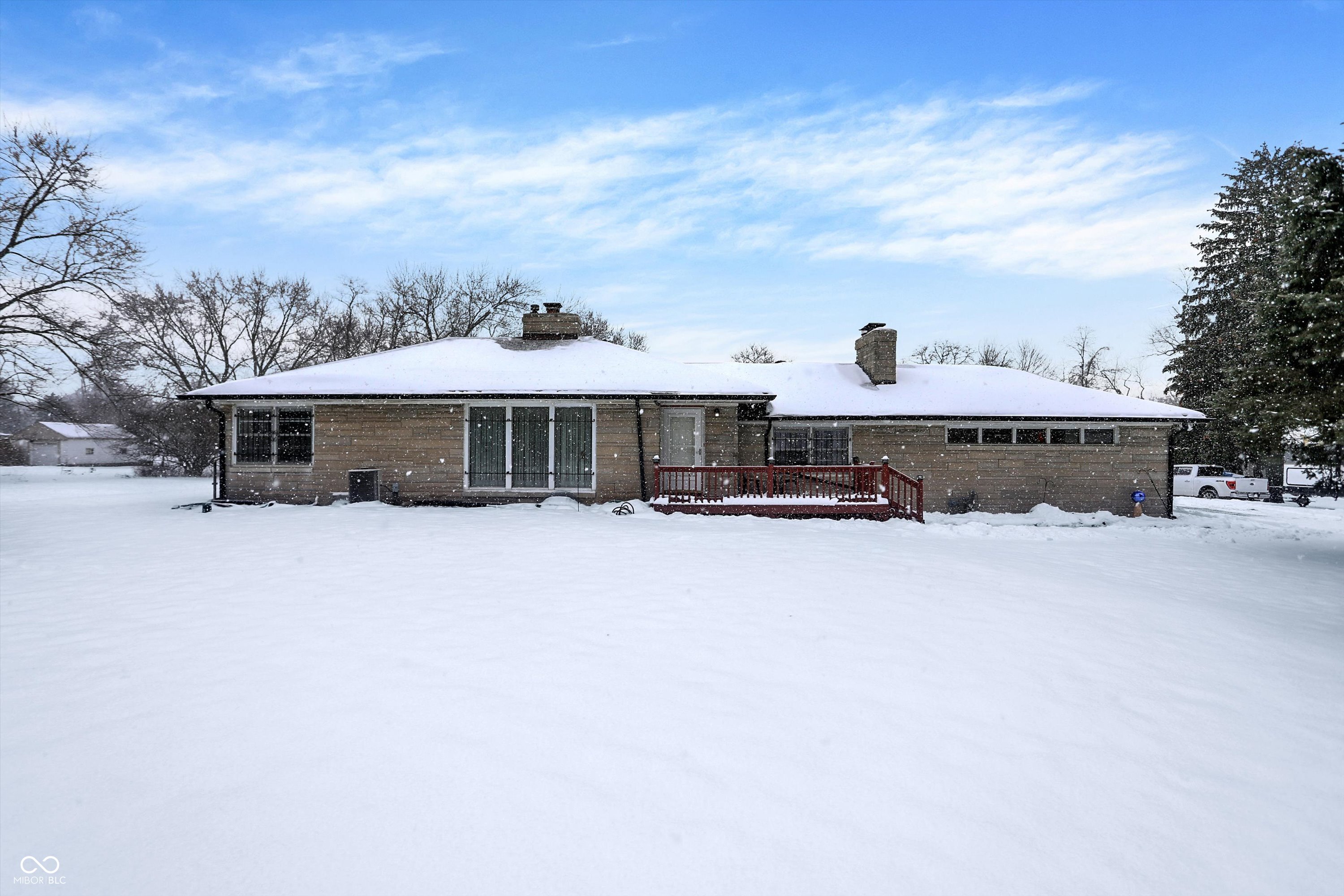 457 South High School Road Indianapolis, IN 46241 - Photo 1 of 57 Gallery Image 1