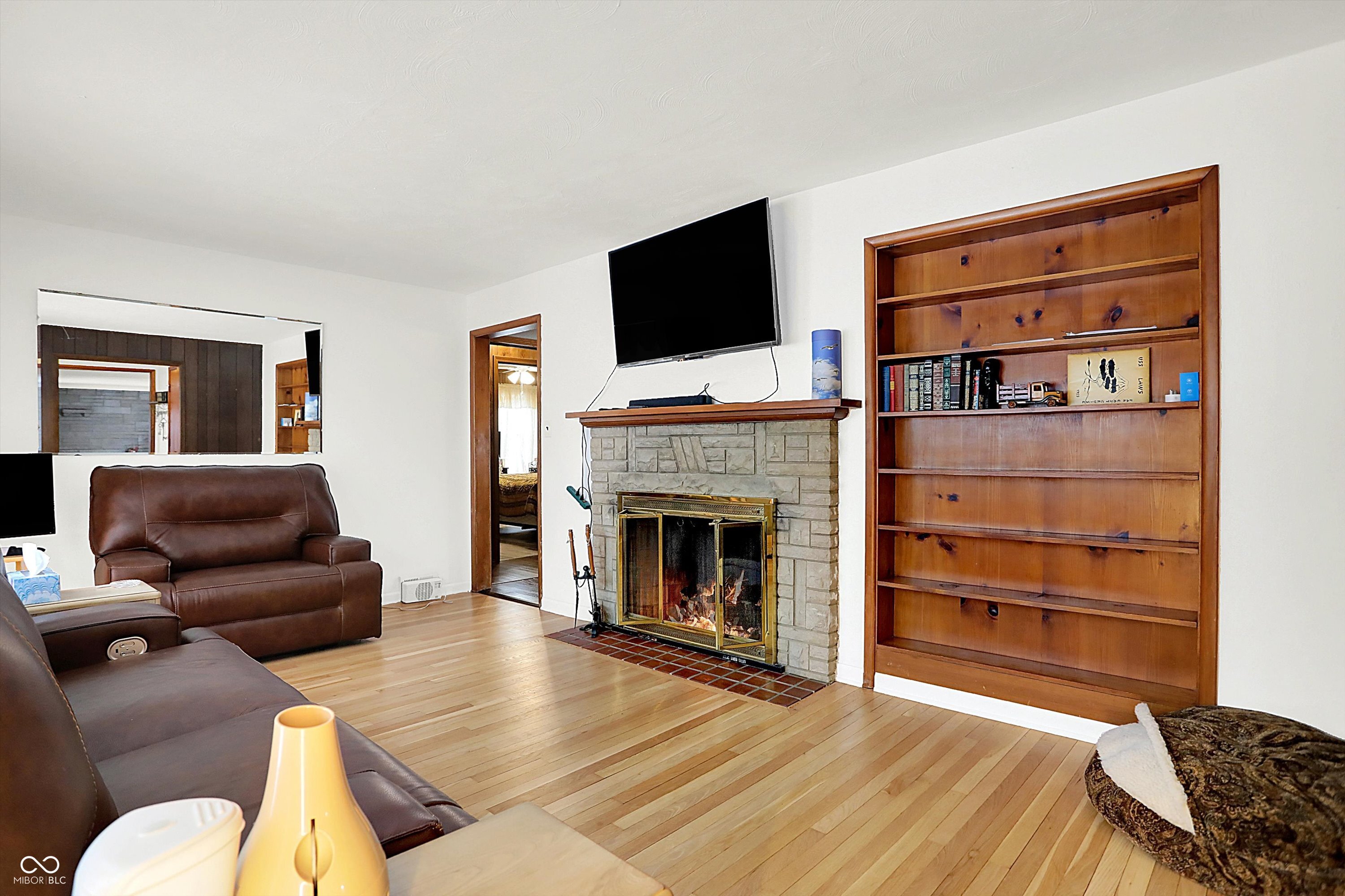 457 South High School Road Indianapolis, IN 46241 - Photo 4 of 57 Gallery Image 4