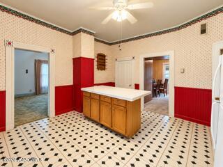 610 Old W Road Versailles, MO 65084 - Photo 5 of 16 Gallery Image 5