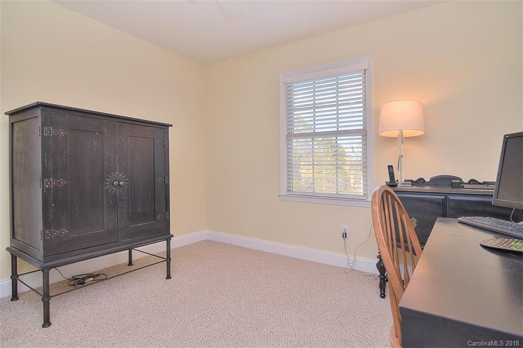 4915 Park Road, Unit F Charlotte, NC 28209 - Photo 17 of 23 Gallery Image 17
