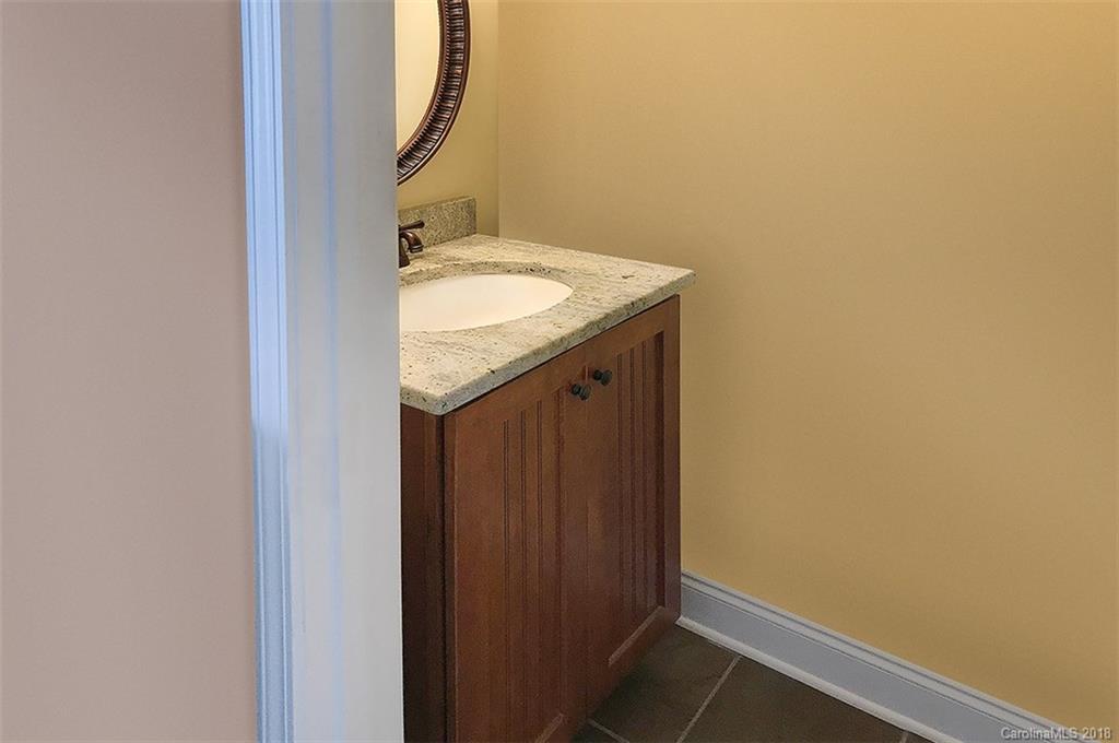4915 Park Road, Unit F Charlotte, NC 28209 - Photo 19 of 23 Gallery Image 19