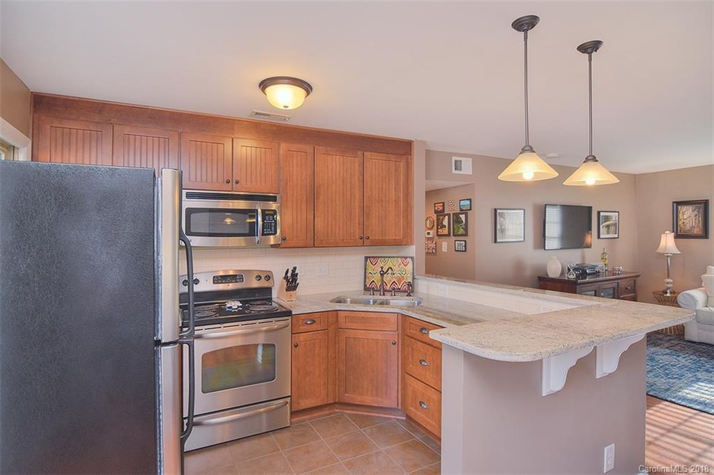4915 Park Road, Unit F Charlotte, NC 28209 - Photo 7 of 23 Gallery Image 7