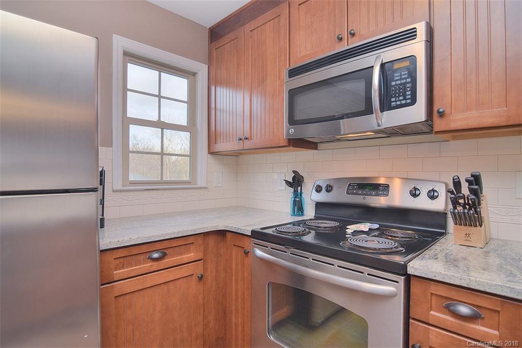 4915 Park Road, Unit F Charlotte, NC 28209 - Photo 9 of 23 Gallery Image 9