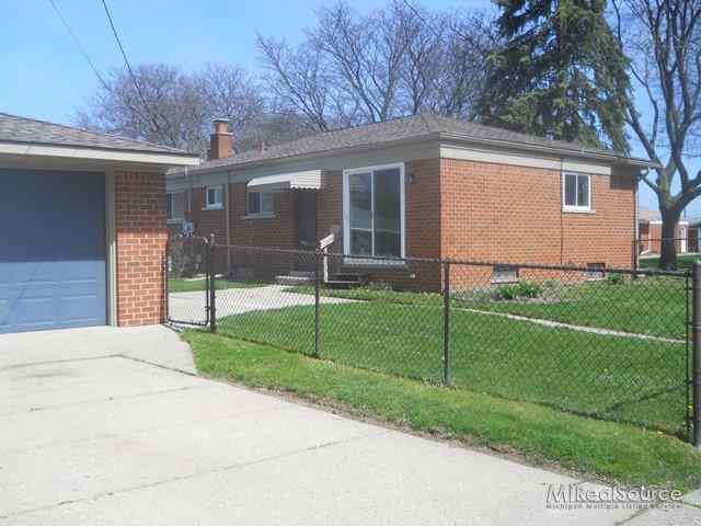 32709 Ridgefield Avenue Warren, MI 48088 - Photo 21 of 22 31147503-20.JPG