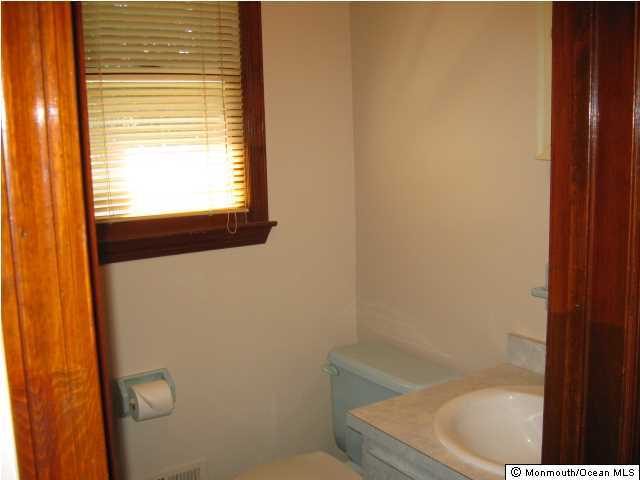 18 Spicy Pond Road Howell, NJ 07731 - Photo 8 of 11 a bathroom with a window