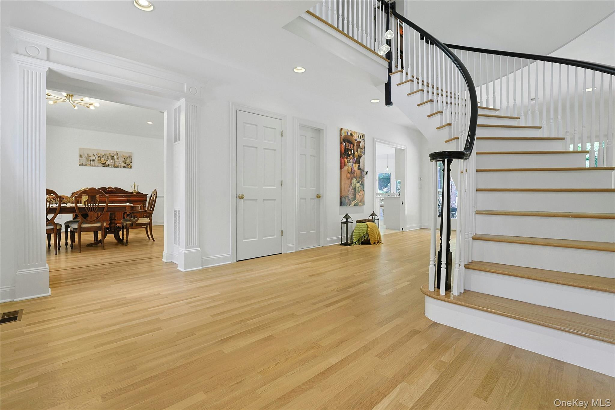 10 Hidden Oak Road Armonk, NY 10504 - Photo 3 of 36