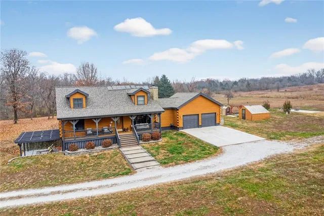 $539,950 | 3799 Indiana Road, Pomona, KS 66076