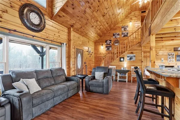 $519,950 | 3799 Indiana Road, Pomona, KS 66076