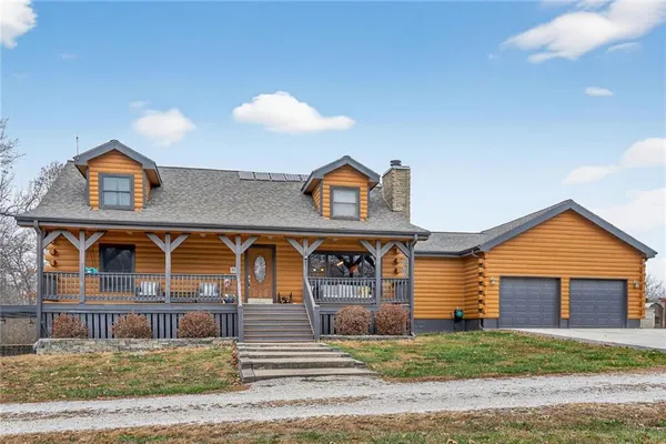$519,950 | 3799 Indiana Road, Pomona, KS 66076