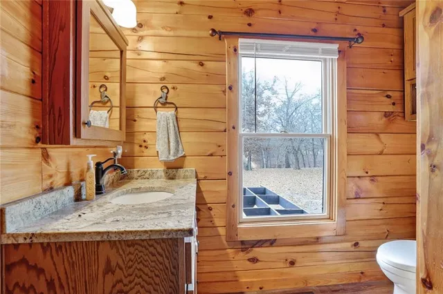 $539,950 | 3799 Indiana Road, Pomona, KS 66076