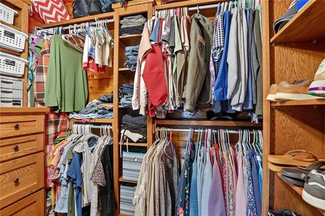 $539,950 | 3799 Indiana Road, Pomona, KS 66076