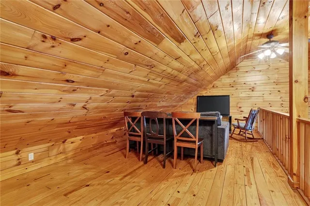 $539,950 | 3799 Indiana Road, Pomona, KS 66076