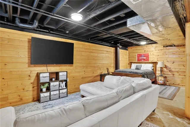 $539,950 | 3799 Indiana Road, Pomona, KS 66076