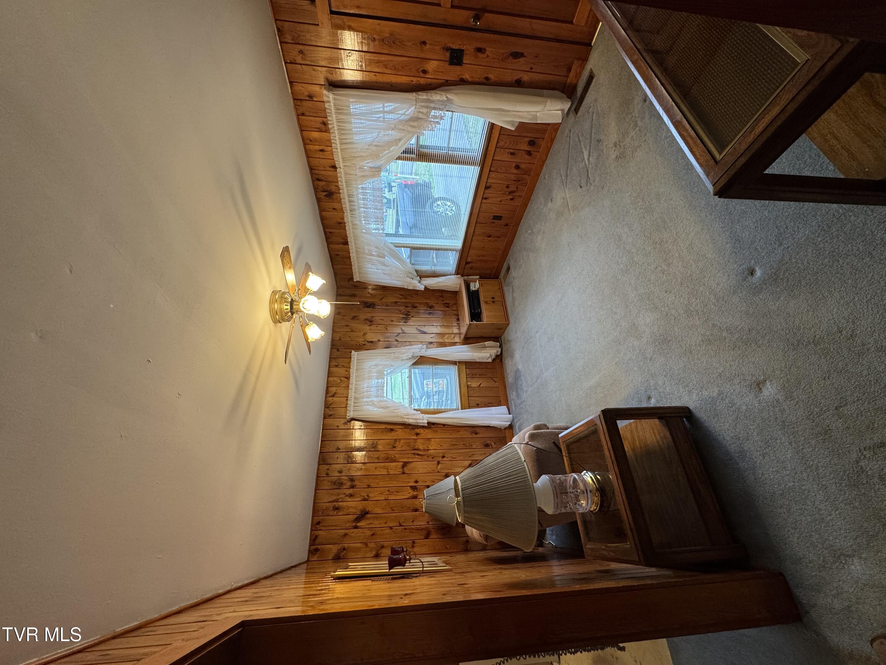 1139 Harrell Street Morristown, TN 37814 - Photo 7 of 18 IMG_1459