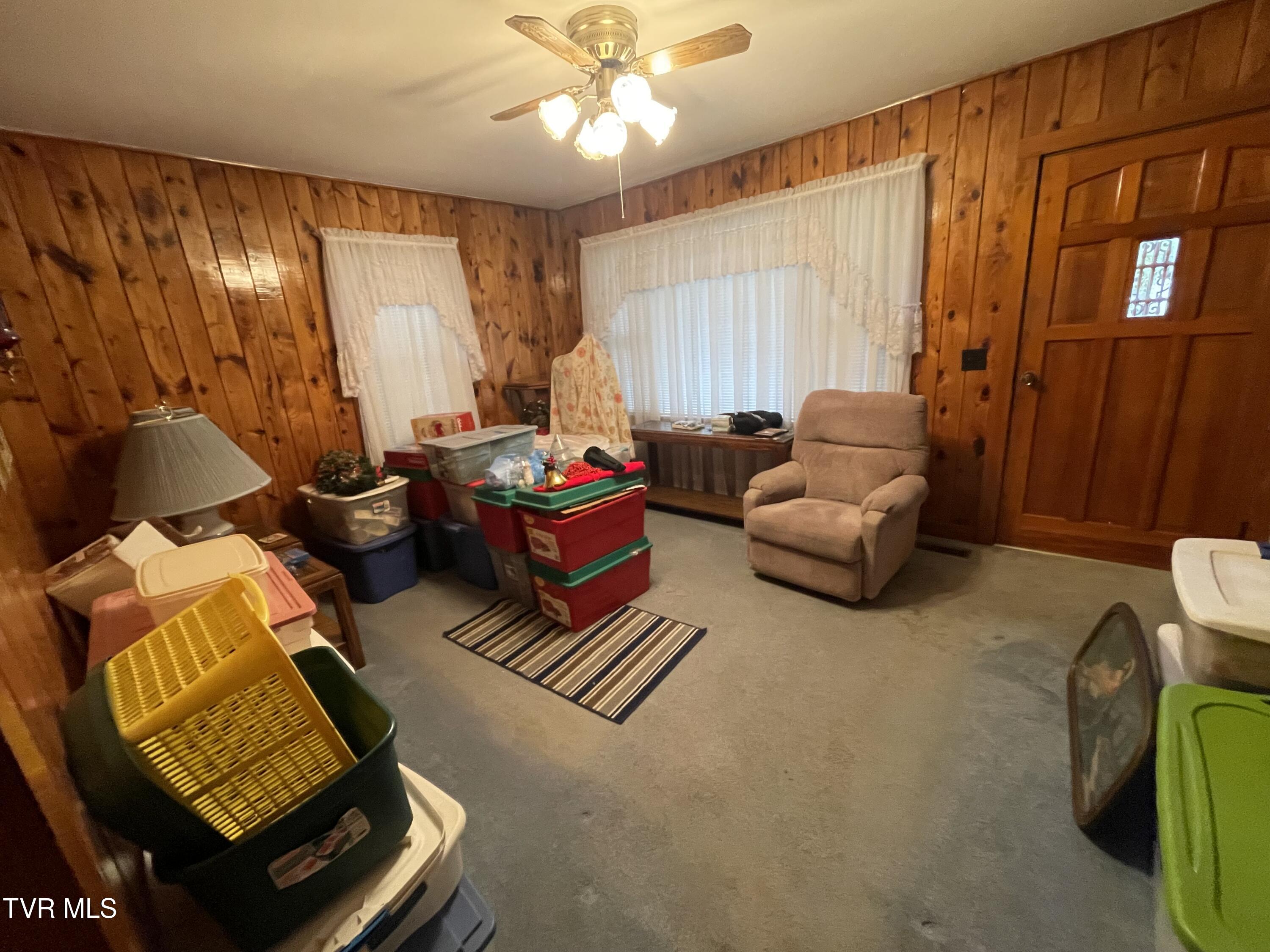 1139 Harrell Street Morristown, TN 37814 - Photo 9 of 18 IMG_8987